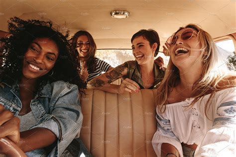 group of women on road trip travel friends female friends lifestyle photography
