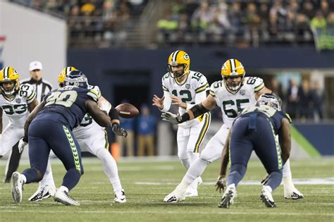 Packers Week Snap Counts Green Bay Runs Season Low Offensive