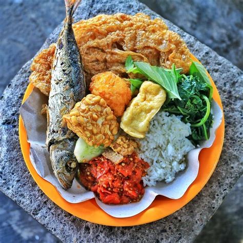 Makanan Khas Jawa Terlezat Yang Sayang Untuk Dilewatkan