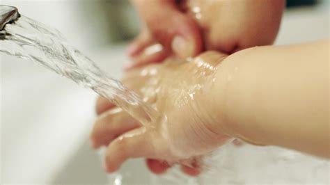 De Beste Manier Om Handen Te Wassen Gezondheid Van Het Gezin Dettol