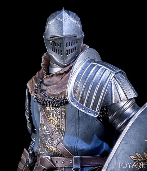 Included was oscar himself with elite knight armor, an astora straight sword, crest shield, and a the story of oscar from dark souls really stuck with me. Gecco's Dark Souls: Knight of Astora - Oscar 1/6 Scale ...