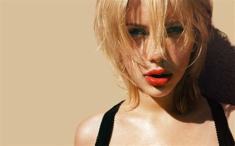 Scarlett Johansson 008 1680x1050 Wallpaper Download
