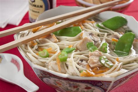 But sometimes they can also prove a little confusing, especially when it comes to choosing the best type of noodle to add to your soup. Best Noodle Soup Ever | MrFood.com