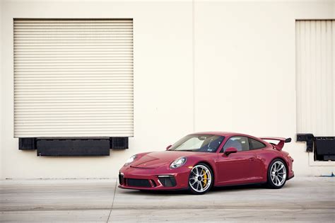 A Classic Color Revived Ruby Star Gt3 Rxx — Rstrada