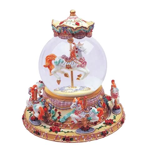 2019 Hotsell Product Christmas Resin Water Glass Carousel Horse Snow