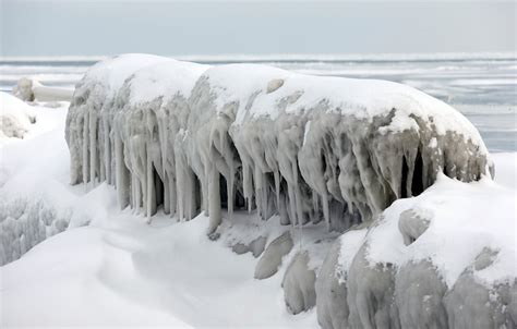 Rare Ice Caves Form On Lake Michigan The Washington Post