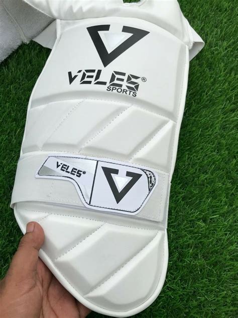 Veles Strap Cricket Thai Pad Size Large At Rs 950pair In Meerut Id