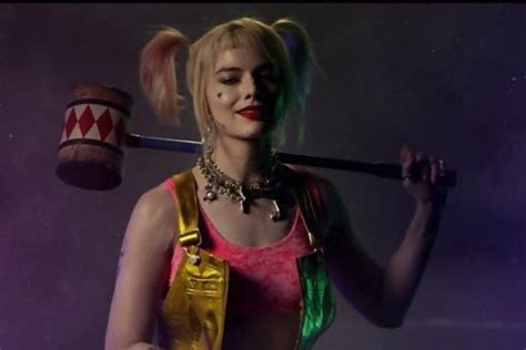 VidÉo Birds Of Prey Harley Quinn Se Paye Le Joker Et Pennywise Dans Un Nouveau Teaser