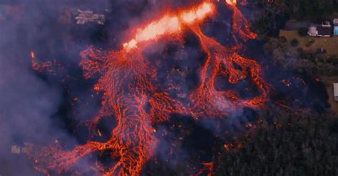 Hawaii Kilauea Volcano 2 New Fissures Open Up As 24 Hour Pause In