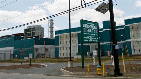 1000 Inmates Will Be Released From Nj Jails To Curb Coronavirus Risk