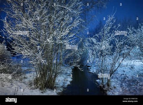 Peaceful Night Christmas Scene Hi Res Stock Photography And Images Alamy