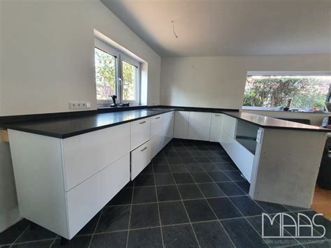 Heimwerker kuchenarbeitsplatte naturstein arbeitsplatte nero. Würselen Nero Assoluto Zimbabwe Granit Arbeitsplatten