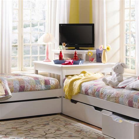 Basically, you sew the sheet and blanket together along the foot and my girls (9 and 7) share bunk beds and they are really hard to make. Bedroom Interior, Corner Twin Beds for Your Kids Room: Cute Corner Twin Beds | Shared girls ...