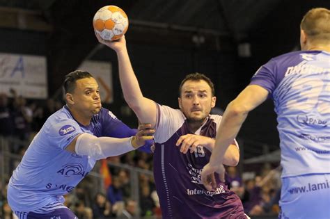 Handball Romain Guillard Caen Hb Un Cv Et Un Statut Nont Jamais Fait Marquer Des Buts
