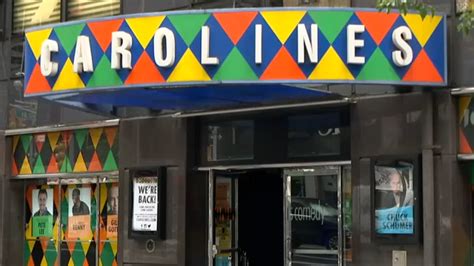 carolines on broadway comedy club cuts a ribbon to celebrate its new york city comeback abc7