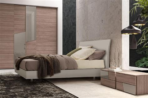 Nella categoria camere da letto moderne sono presenti 119 articoli. Techno | Camere da letto moderne | Mobili Sparaco