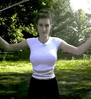 Jump Ropes Just Add An Extra Bounce To These Girls 22 Gifs Izismile Com