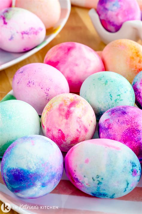 How To Make Cool Whip Easter Eggs