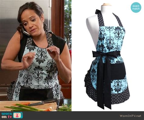 Wornontv Zoilas Damask Print Apron On Devious Maids Judy Reyes Clothes And Wardrobe From Tv