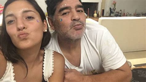 Maradona Hija Pothead Media