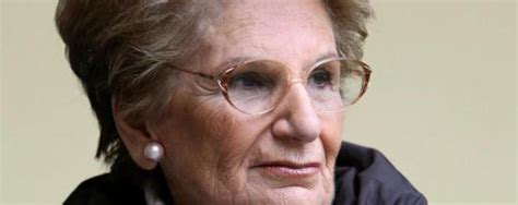 Da senatrice indicherà valore memoria «la vita di liliana segre è testimonianza di libertà. Mattarella nomina Liliana Segre senatrice a vita per gli ...