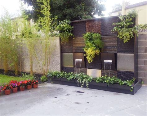Jardin contemporaneo con fuentes de agua imagenes. El agua en el jardín 50 ideas de fuentes estanques y más ...