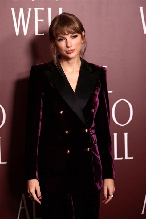 Taylor Swift At All Too Well Premiere In New York 11122021 Hawtcelebs