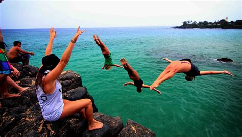 Waimea Bay Cliff Jump Vh V E Hawaii