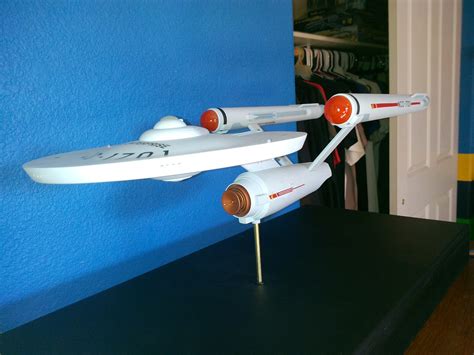 Star Trek TOS Enterprise Cutaway Science Fiction Plastic Model Kit
