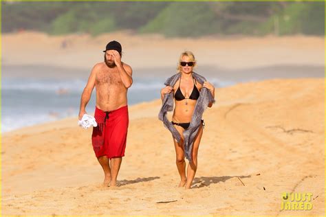 Bikini Clad Pamela Anderson And Shirtless Rick Salomon Relax In Hawaii