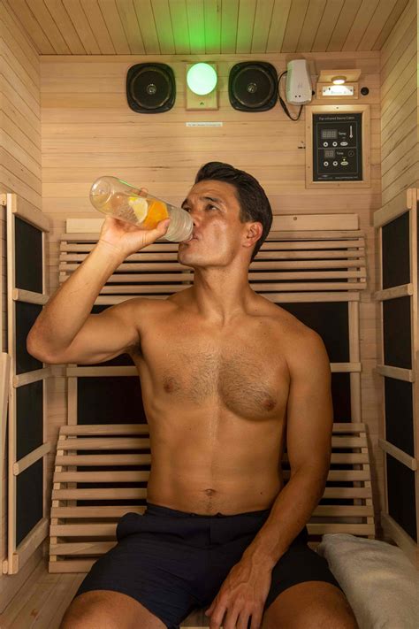 The Benefits Of Using Infrared Saunas To Fight Lyme Disease Jnh Lifestyles