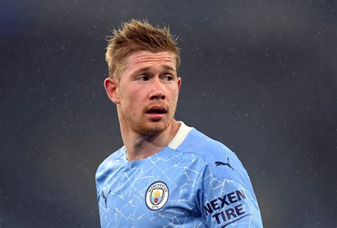 De bruyne's eye looks like he just ended a ufc fight. chelsea's official account, which has changed its title to. Kevin De Bruyne wordt géén FIFA Speler van het Jaar ...