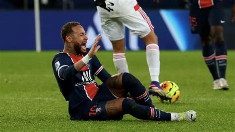 PSG Les 10 plus grosses blessures de Neymar depuis son arrivée au PSG