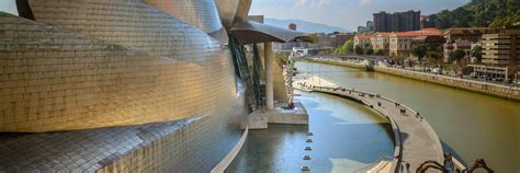 Museo Guggenheim Bilbao Bilbao Basque Country Attractions Lonely