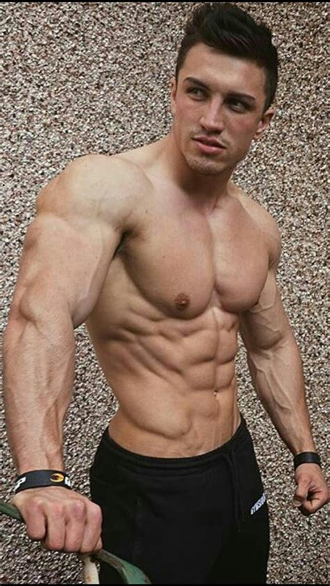 the best inspiring fitness guys to follow on instagram men s fitness and workouts fix
