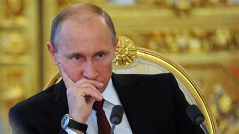 Преемник Путина названа фамилия будущего президента