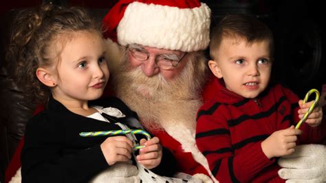 Where To See Santa With Kids In And Around Boston Mommy Nearest