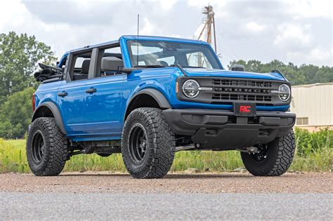 Rough Country 2 Inch Lift Kit Ford Bronco 4wd 2021 — Panda Motorworks