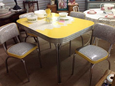 S Vintage Formica And Chrome Dining Set Mid Century Rare Yellow And Oakleaf Chrome Dining