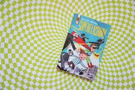Salah naoura studierte deutsch und schwedisch und arbeitete als lektor in einem kinderbuchverlag. Rezension - Salah Naoura: "Superflashboy"