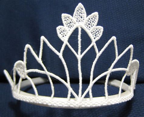 Fsl Tiaras 5 Free Standing Lace Machine Embroidery Designs X 2 Sizes Each