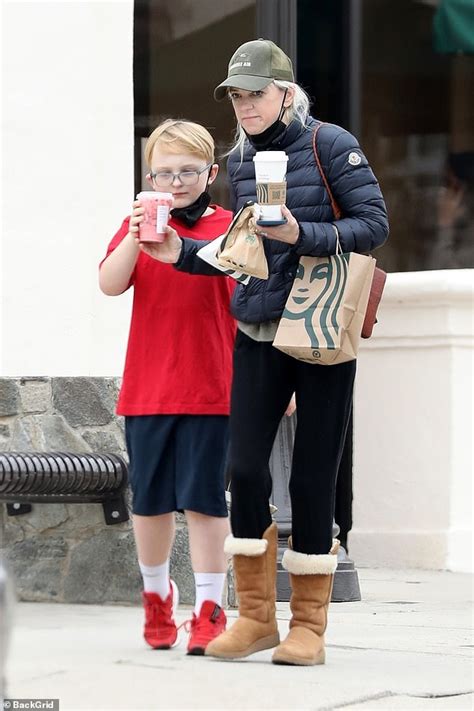 Anna Faris Is Seen With A Bruised Eye On Coffee Run With Son Jack In La