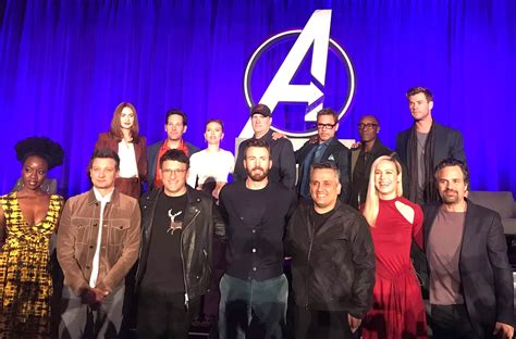 Chris hemsworth picks up hitchhikers and gives them helicopter rides. AVENGERS: ENDGAME - Horsing Around In LAHorsing Around In LA