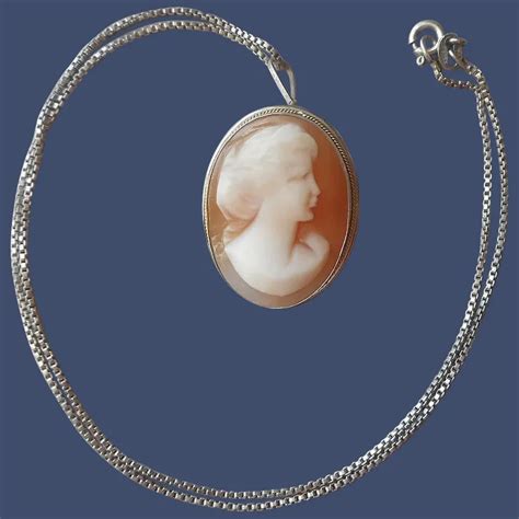 Italian Cameo 800 Silver Pin Pendant Necklace Sterling Chain Vintage