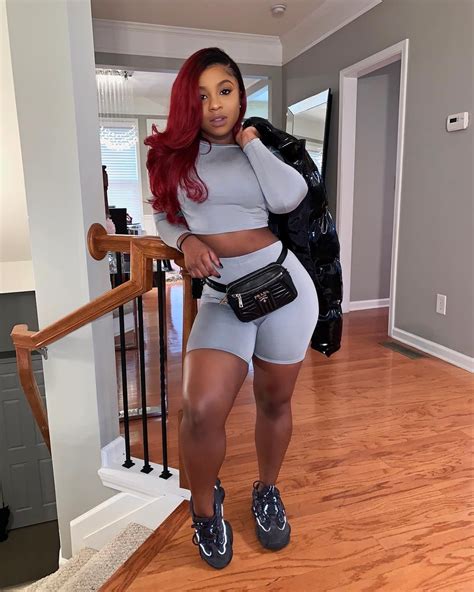 Reginae Carter Impresses Fans By Posing In White Lacy Lingerie See