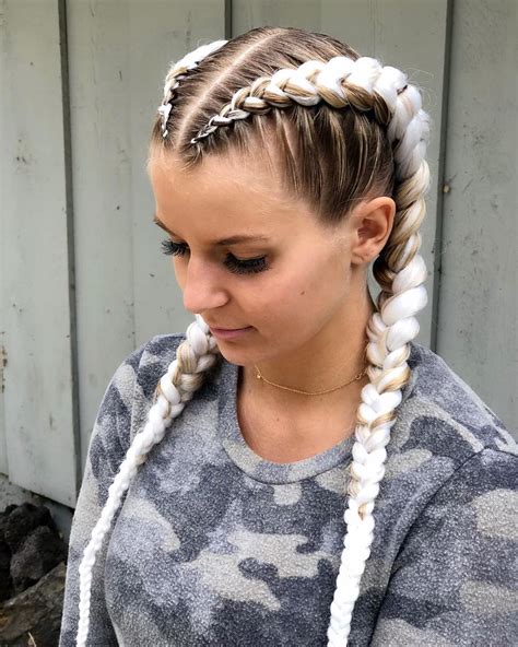 Pin By Алмашій Марія Геннадиевна On Прически Braids With Weave White Girl Braids Hair Styles