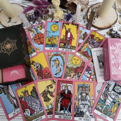 Tarot Deck Pinkplastic Tarot Cards 78 T Set With Guidebookbox
