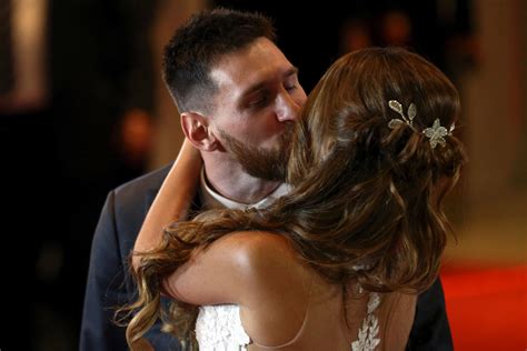 Las mejores imágenes del esperado matrimonio de Lionel Messi con su