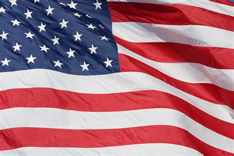 Free desktop images and screen savers. American Flag background
