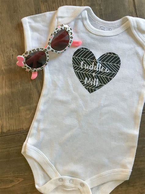 Diy Baby Onesies With The Cricut Hey Lets Make Stuff